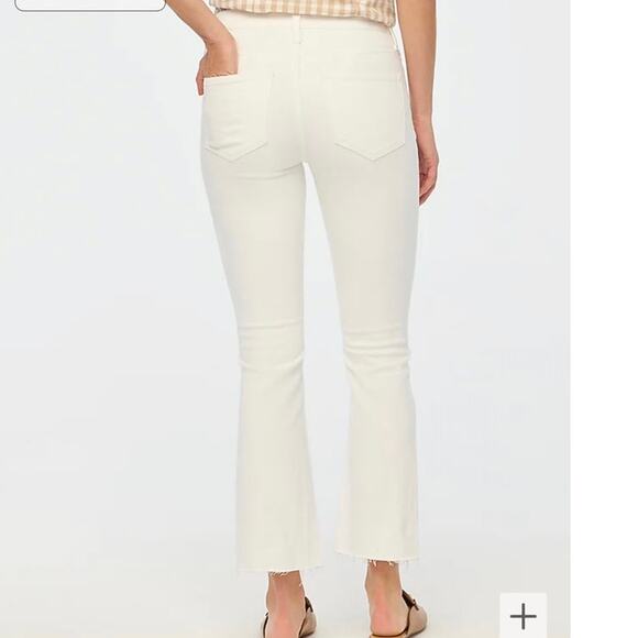 NWT J. Crew Mid-Rise Flare Crop White Jean in Signature Stretch Size 28 - Picture 2 of 7